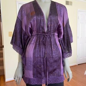 New Vertigo Paris Lace Kimono top
Designer Top / Tunic